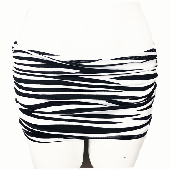 Victoria's Secret Other - Victoria’s Secret Med Zebra Bikini Swim Skirt C56